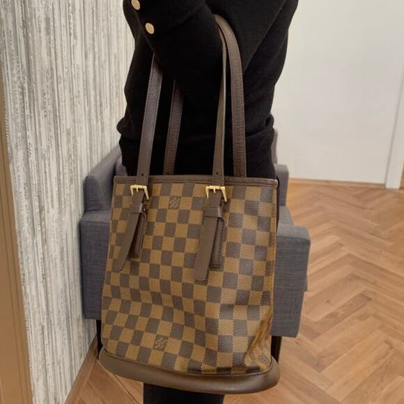 💎✨AUTHENTIC✨💎Louis Vuitton Marais Damier Ebene - Picture 1 of 9